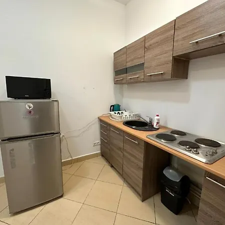 Golebia-plus 3* Poznań