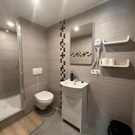 Golebia-plus 3* Познань