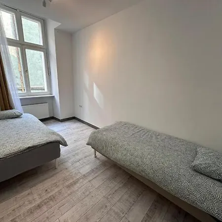 Golebia-plus Hotel apartamentowy