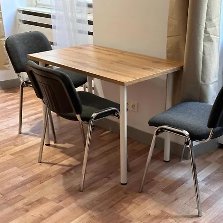 Hotel apartamentowy Golebia-plus 3*