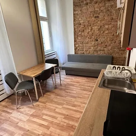 Hotel apartamentowy Golebia-plus