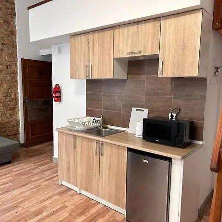 Hotel apartamentowy Golebia-plus 3*