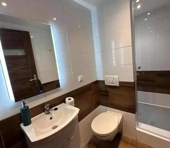 Aparthotel Golebia-plus 3*